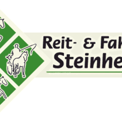 Das Logo besteht aus vier auf der Ecke stehenden Quadraten, die vier Pferdesportarten zeigen: Dressur, Springreiten, Westernreiten und Kutschefahren.